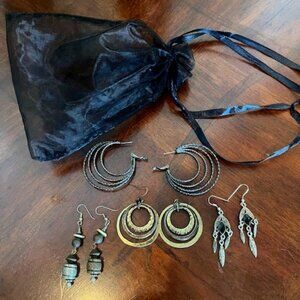 Lot Of 4 Women's Pierced  Earrings